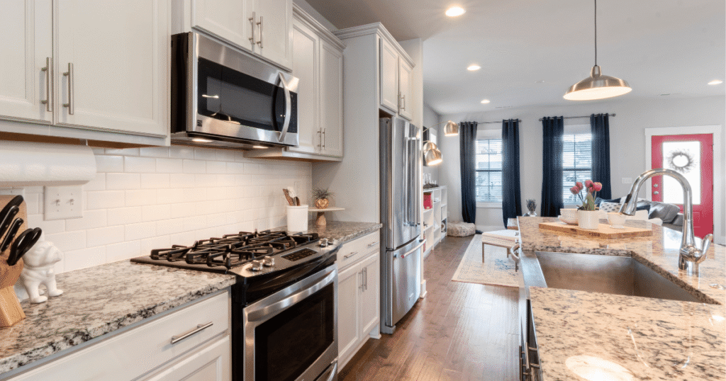 Cleaning Before Overnight Guests Arrive: A Step-by-Step Plan