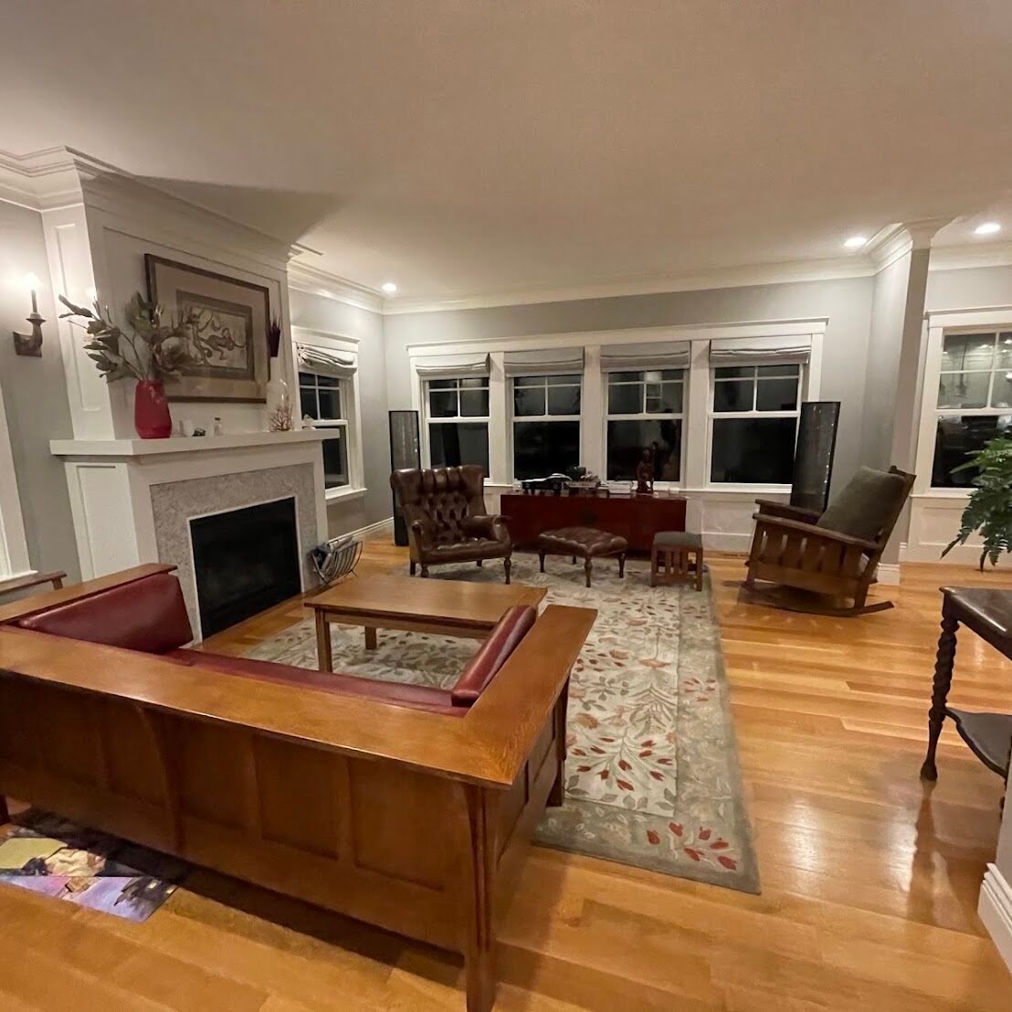 Home living room, dusted, cleaned and comfortable