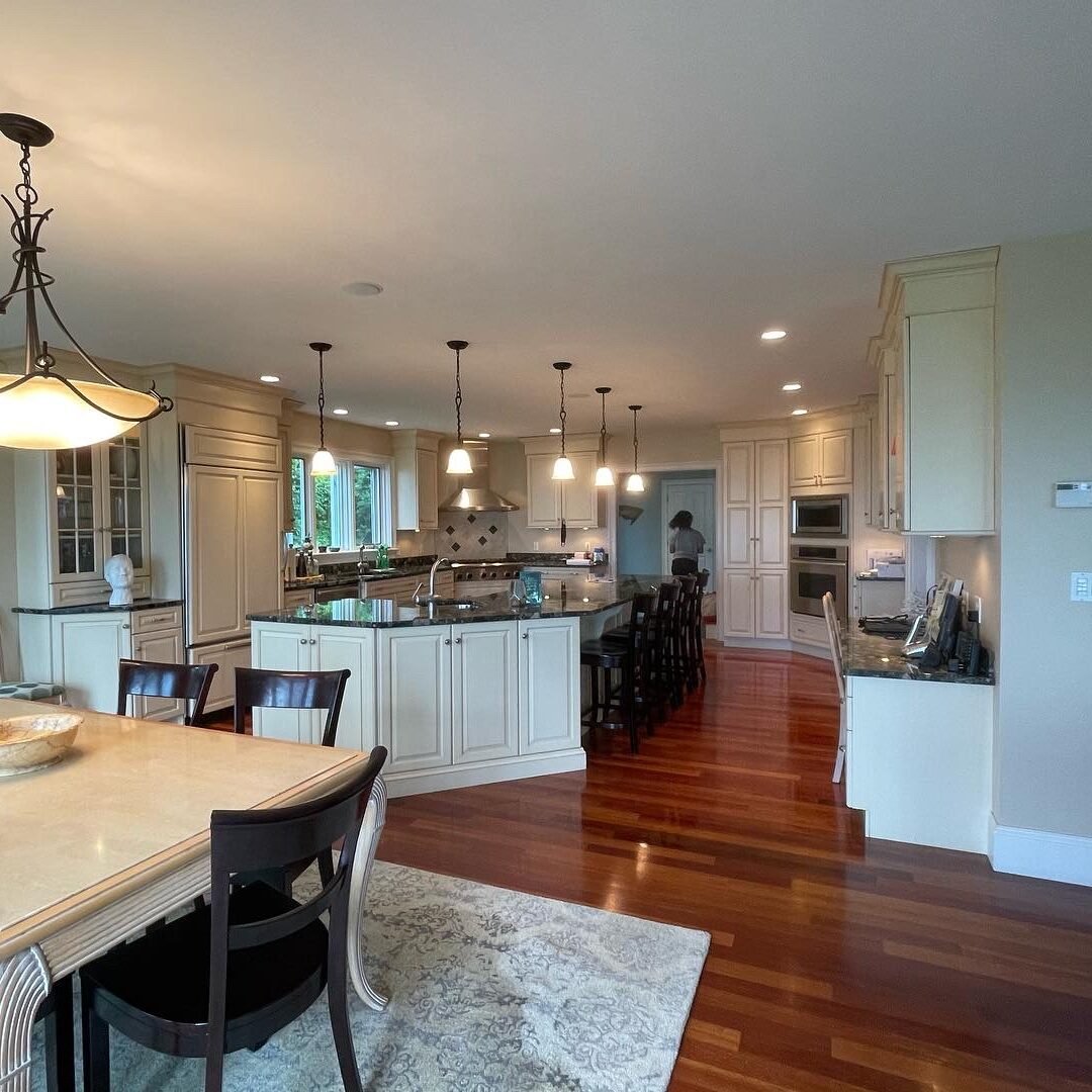 Home interior during a deep cleaning service by Almeida Cleaning