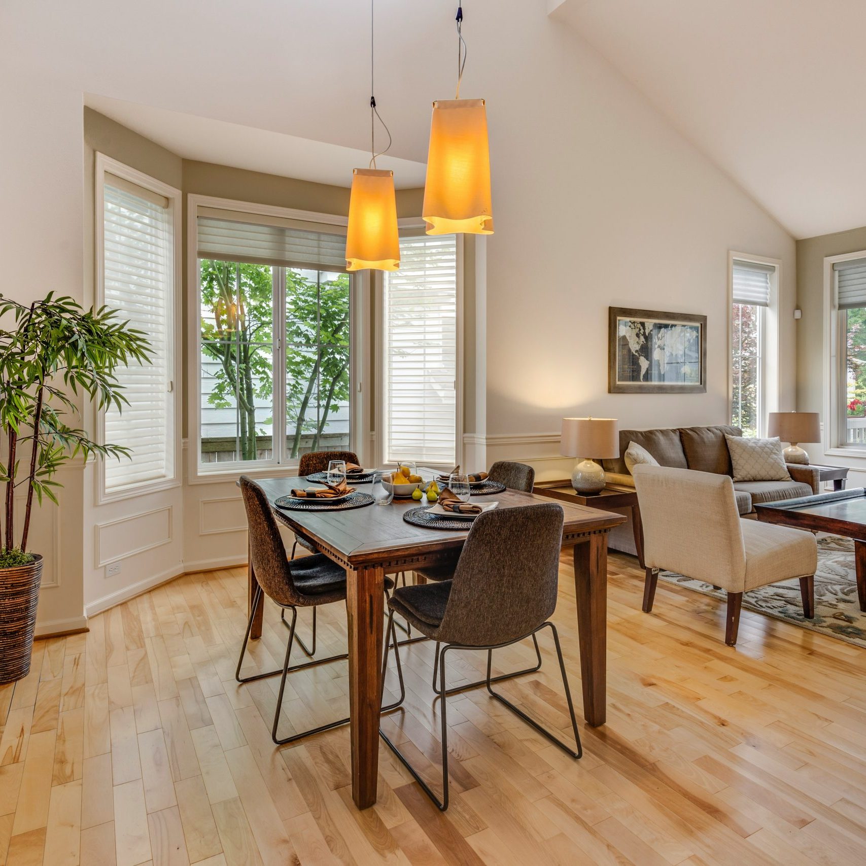 house's main room, cleaned and ready to receive owners