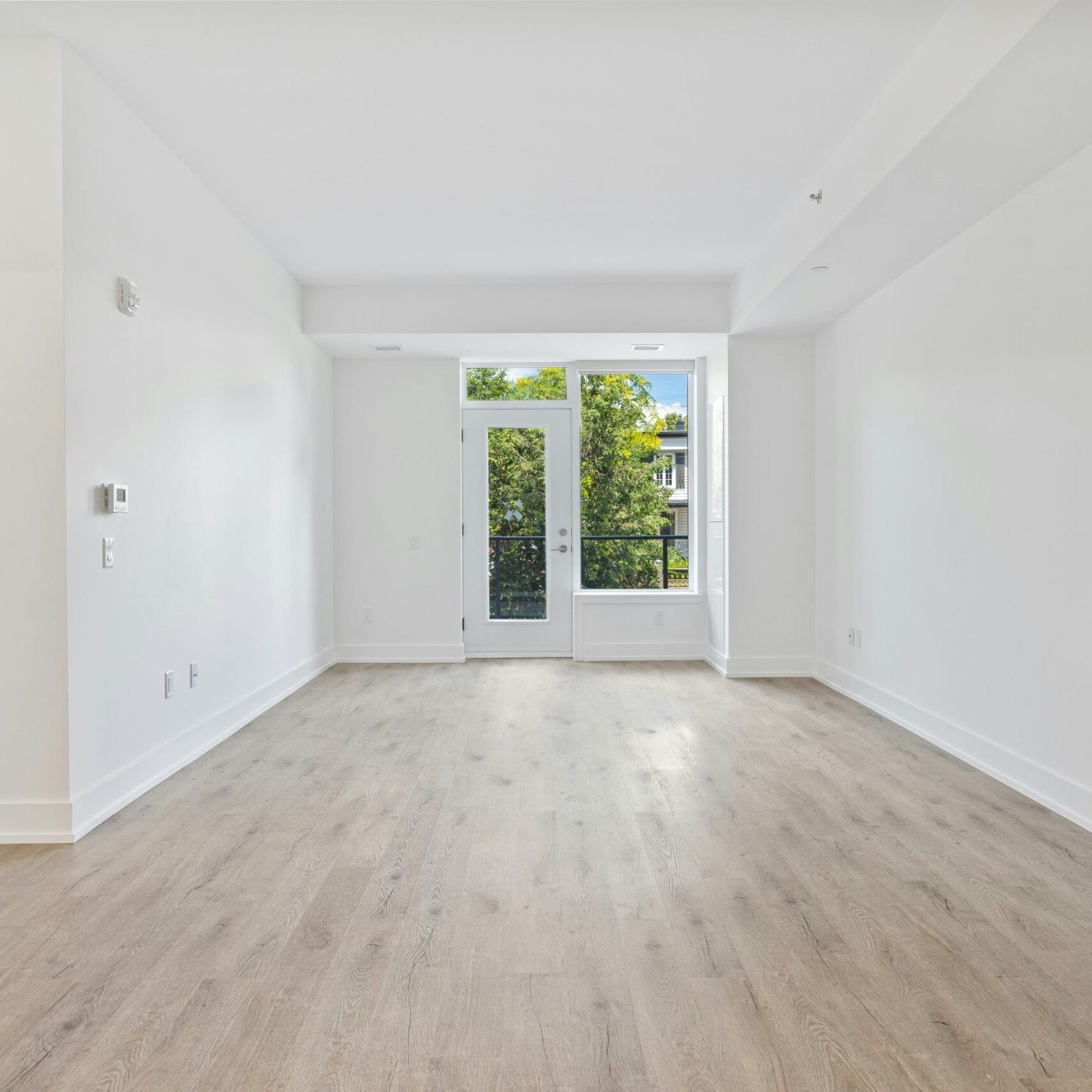Move-in/move-out cleaning services in Kingston, MA